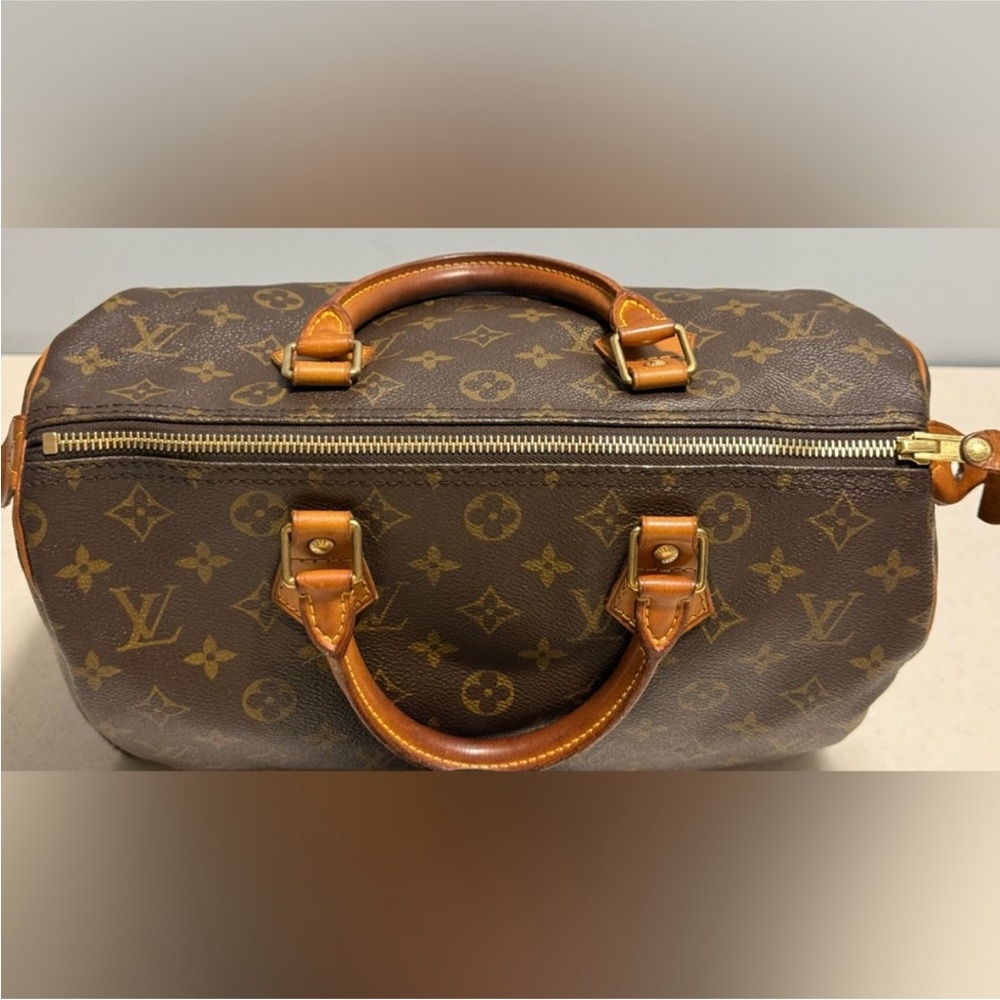Louis Vuitton Monogram Toiletry Bag - Tan and Brown - Picture 2 of 12